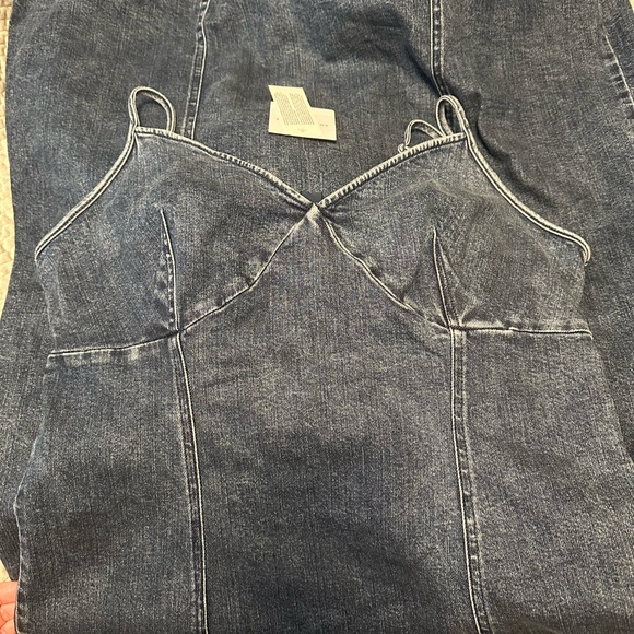 American Eagle midi Denim Dress - Picture 2 of 4